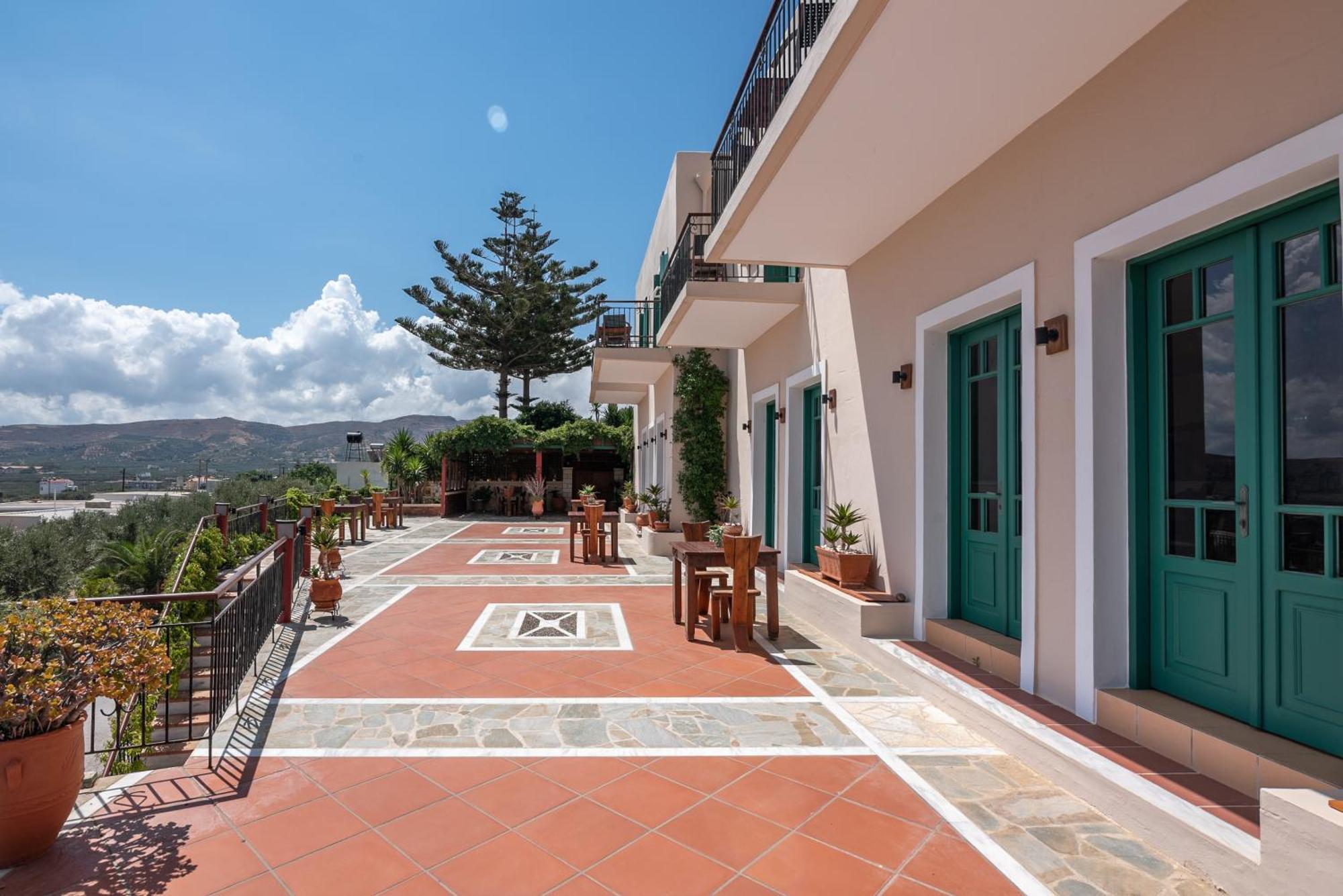 Kaliviani Traditional Hotel Kíssamos Exterior foto